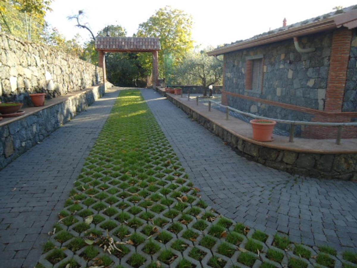Casa Monte Etna Maletto ภายนอก รูปภาพ